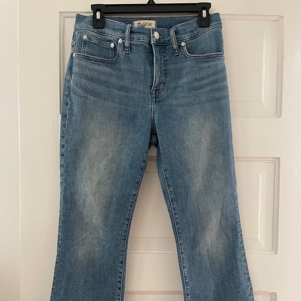 Madewell Women's mid rise kick-out jeans cropped